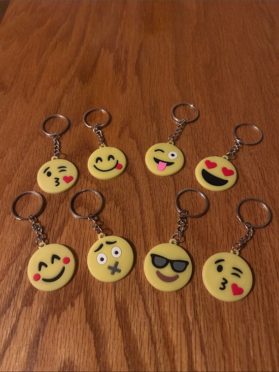 Accessories - Set of 8 Yellow Emoji emoticon Keychains